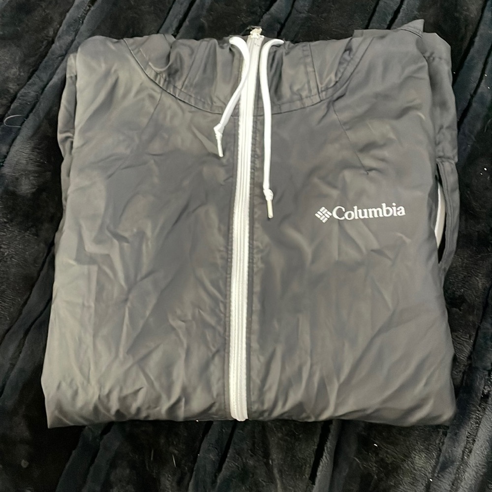 Columbia Windbreaker